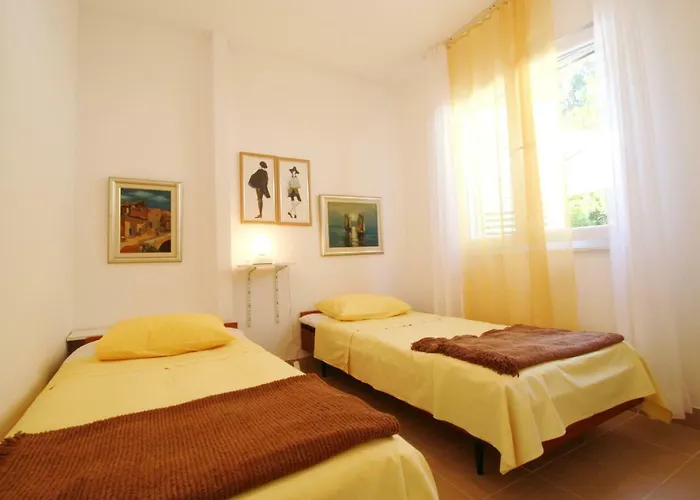 Dada Διαμέρισμα