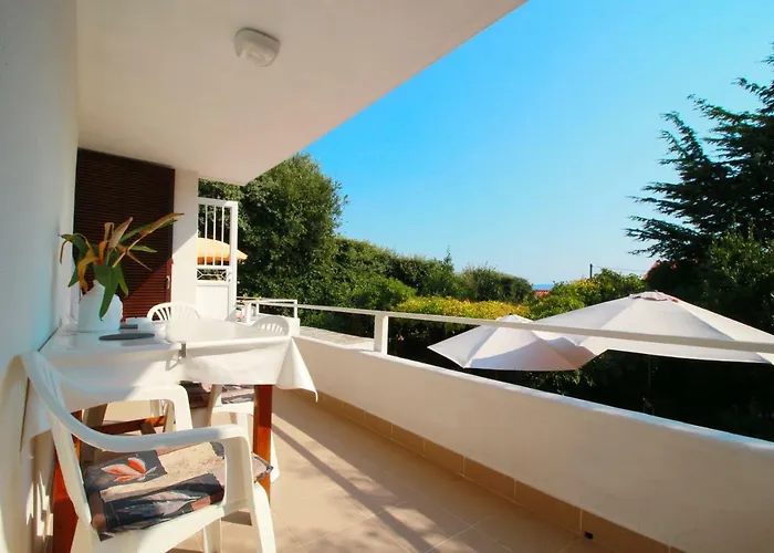 Dada Διαμέρισμα Petrcane